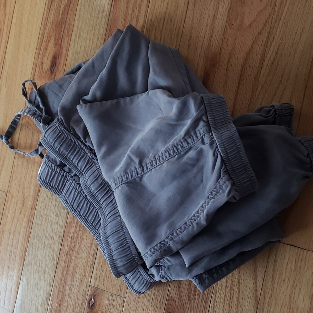 Knox Rose XXL womens cargo pants. Gray color. Lots